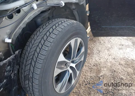 2021 Toyota Highlander Xle из США, поврежденный, VIN 5TDGZRBH7MS136009